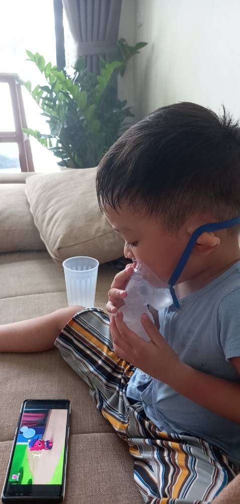 máy chạy tốt . bé nhà mình rất thích xông vì sau mỗi lần xông thấy nhẹ mũi và giảm đau họng rõ rệt nên bé thích lắm .