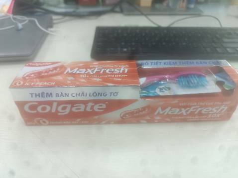 Giao hàng nhanh, đóng gói đẹp và chắc chắn, mùi đào thơm, bé nhà mình rất thích mùi đào lạnh này