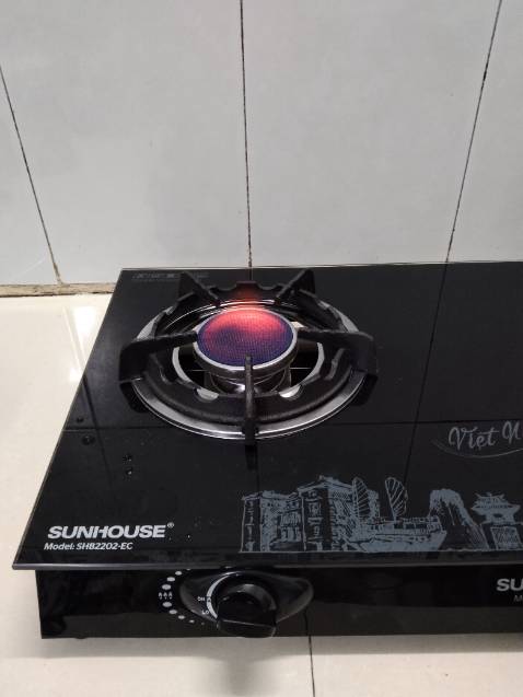 Bếp đẹp, y chang hình, bước đầu thấy ổn. Hàng đóng gói cẩn thận. Good!