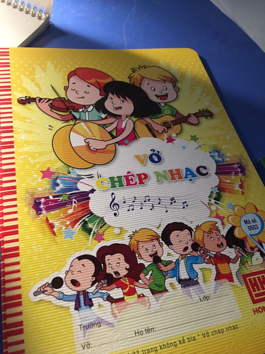 Vở đúng hình, giao hàng nhiệt tình