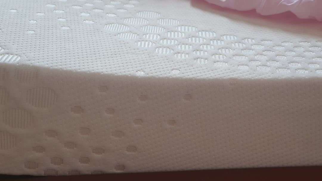 Hàng giao nhanh, chưa sử dụng nên chưa biết chất lượng lâu dài thế nào