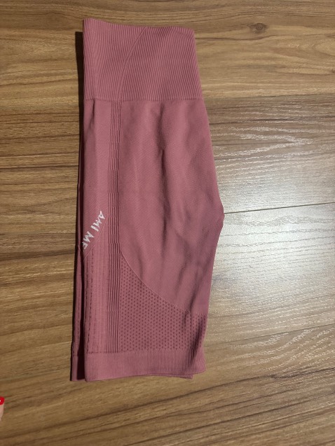 Hai long voi san Pham nay