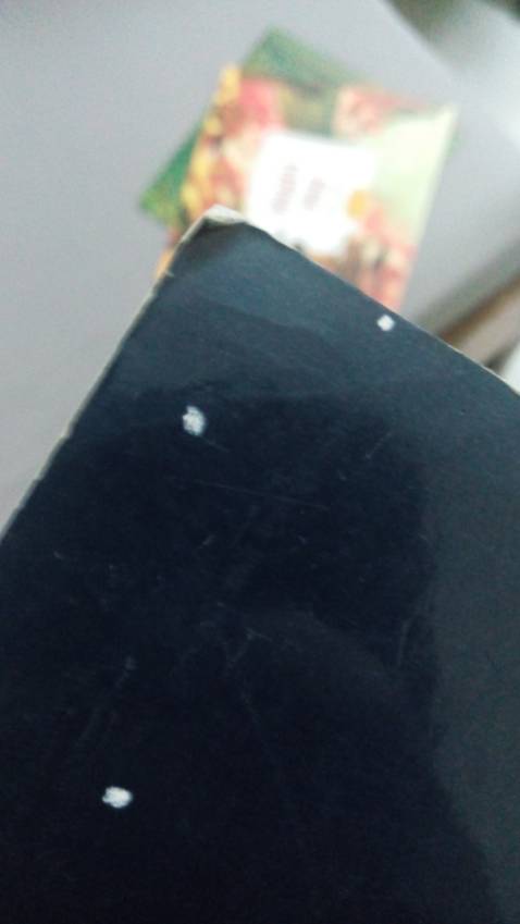 Rất tệ !!!!!!!!!!!!!!!!!!!!
Không hiểu sao cứ dính fahasa 3 lần thì tới 2 lần sách bị cong mép, lần này thì trầm trọng hơn, như là sách cũ thải ra vậy. Lần trước cũng phản ảnh nhưng chưa thấy hồi âm gì, xem thử lần này như nào. Thường xuyên mua tiki nhưng lần này là trải nghiệm không hài lòng nhất của mình, thật sự thất vọng, mong tiki kiểm kê kĩ sách trước khi giao hàng.