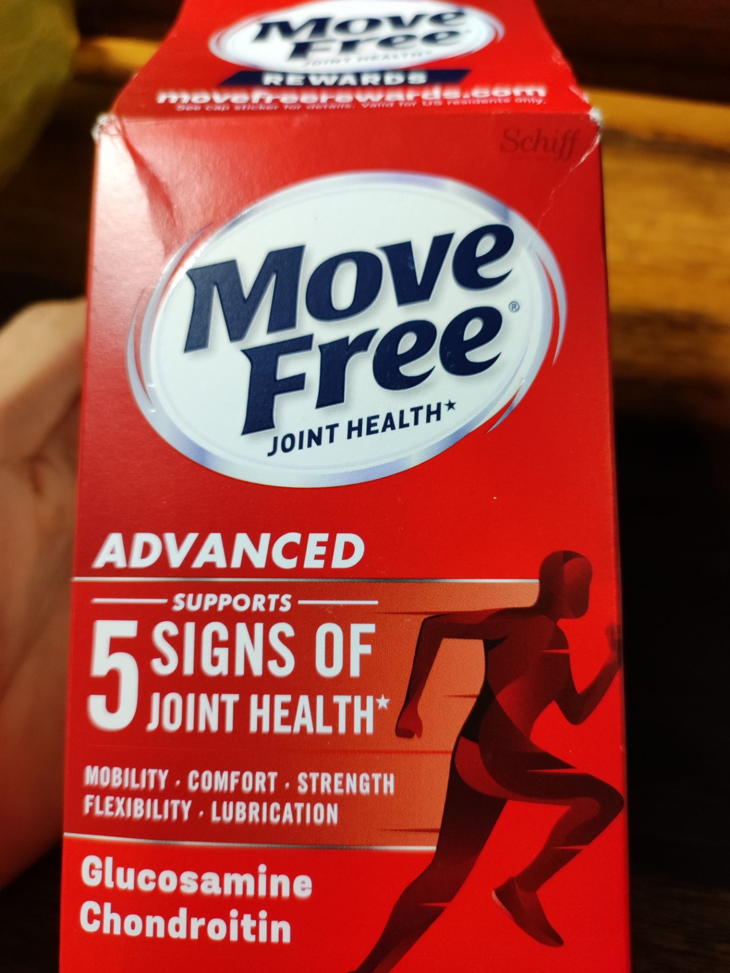 sản phẩm đúng như mô tả, nhưng hình như có mấy loại luôn hay sao ý thấy cái nắp nó khác nhau, dùng 1 time xem sao. ok thì ủng hộ shop tiếp