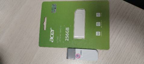 Hàng hóa nhãn mác chính hãng chất lượng như công bố nhe anh em. Khuyên nên mua. Hàng đóng gói kỹ đã dán sẵng tem bảo hành 5 năm. Vote cho shop và Acer 5 sao