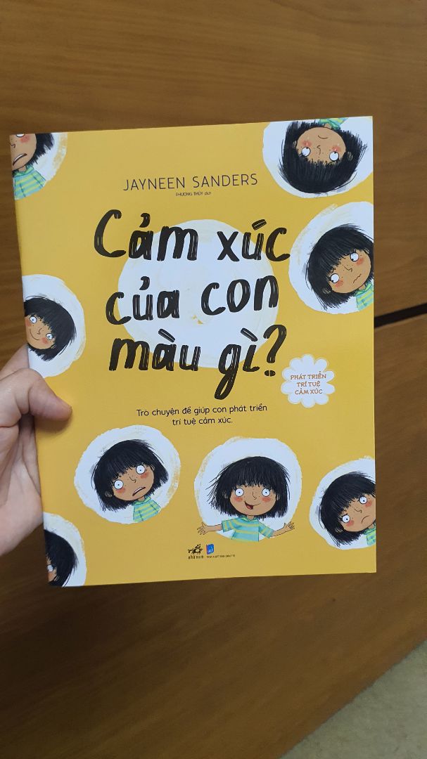 sách của nxb Nhã Nam chưa bao giờ làm mình thất vọng về khoản hình ảnh. sách rất đẹp. nội dung thú vị.