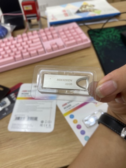 Quá đẹp, Sáng, Bóng. Đã *** tốc độ rất nhanh. Hình ảnh thực tế khui hàng. Đáng mua!