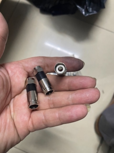 Hàng quá chất lượng shop ơi,bấm rất chất lượng,giao hàng nhanh