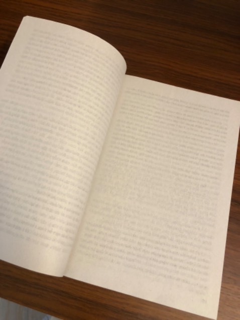 - Sách chất lượng xấu kiểu photocopy (tạm chấp nhận)
- Sách in thiếu gần chục trang, kiến thức mà đứt đoạn rất khó chịu (không hài lòng)