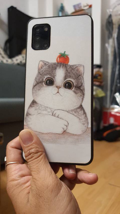 Kiểu dáng đẹp, giống như hình mẫu, mềm dẻo, ốp vừa máy