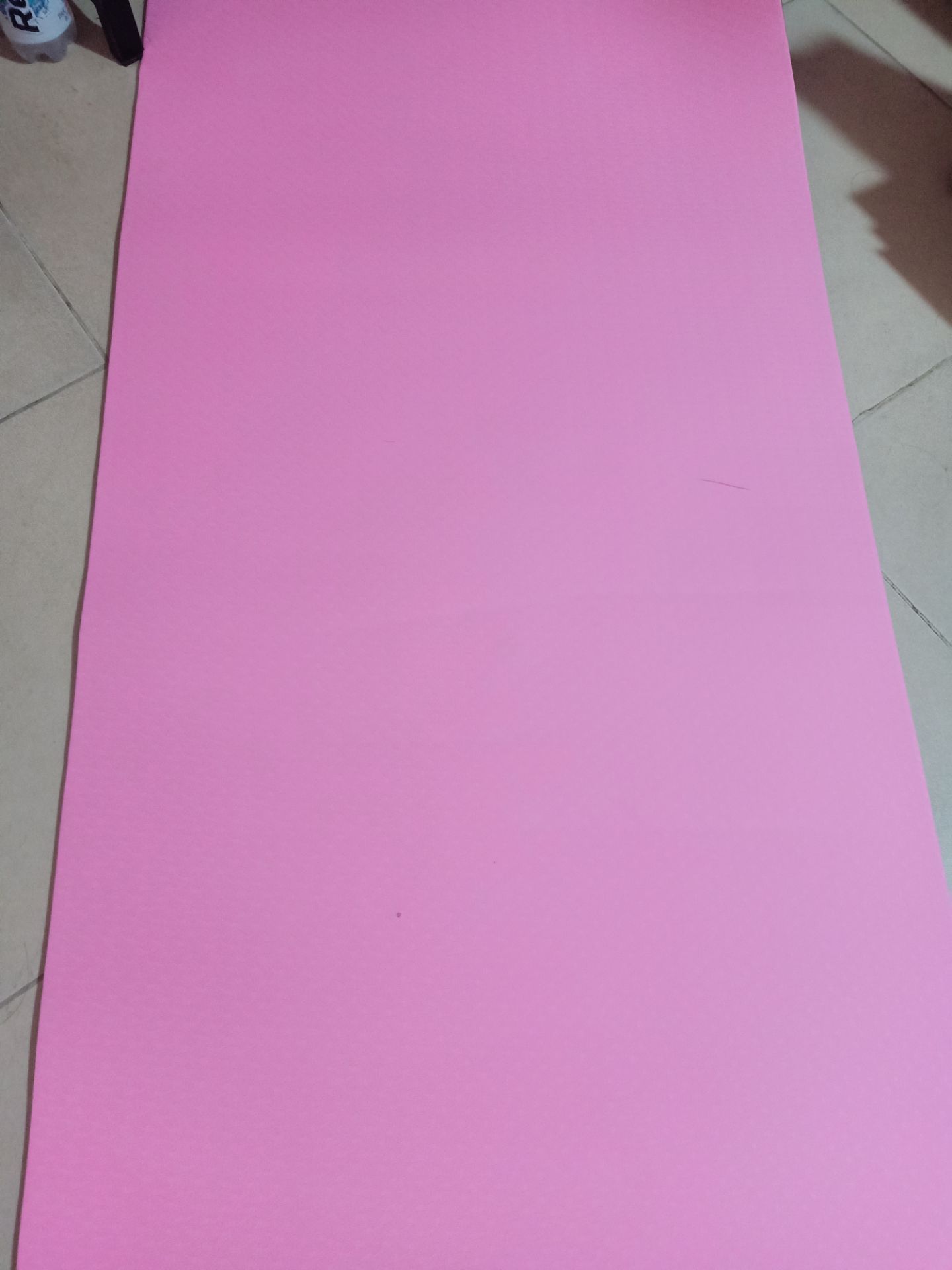 Hàng đóng gói cẩn thận, được tặng thêm túi đựng, nhìn chung rất hài lòng với sản phẩm và sẽ tiếp tục ủng hộ shop. Tuy nhiên shop nên cho khách hàng chọn màu thay vì gửi màu ngẫu nhiên. Hàng đóng gói cẩn thận, được tặng thêm túi đựng, nhìn chung rất hài lòng với sản phẩm và sẽ tiếp tục ủng hộ shop. Tuy nhiên shop nên cho khách hàng chọn màu thay vì gửi màu ngẫu nhiên.