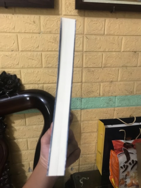 Mua rẻ hơn 53k, nhưng ship hơi đất ạ, truyện đẹp và hay