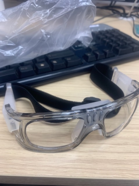 hàng đẹp, tạm hài lòng