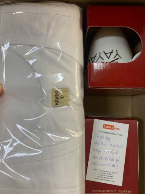 Áo thun rẻ mà đẹp nè, cảm ơn Shop tặng quà