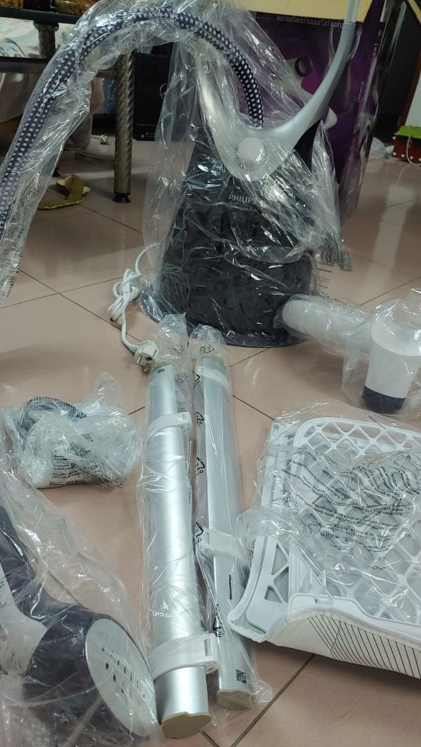 Xài lần đầu máy chạy ổn, chưa thấy bị chảy nước hoặc gì bất thường. Hàng ko bị móp méo.