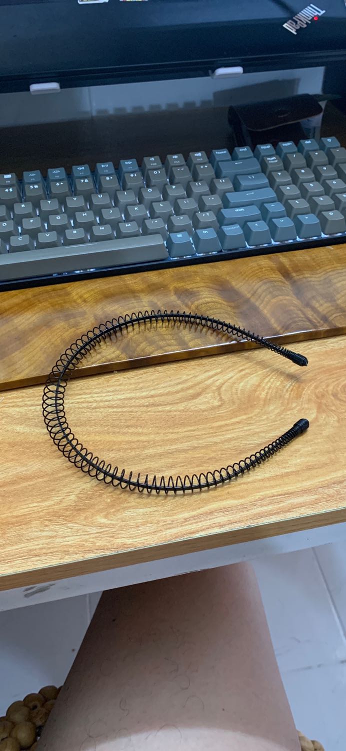 Giao hàng nhanh, cài dẻo, hơi nhỏ so với nam