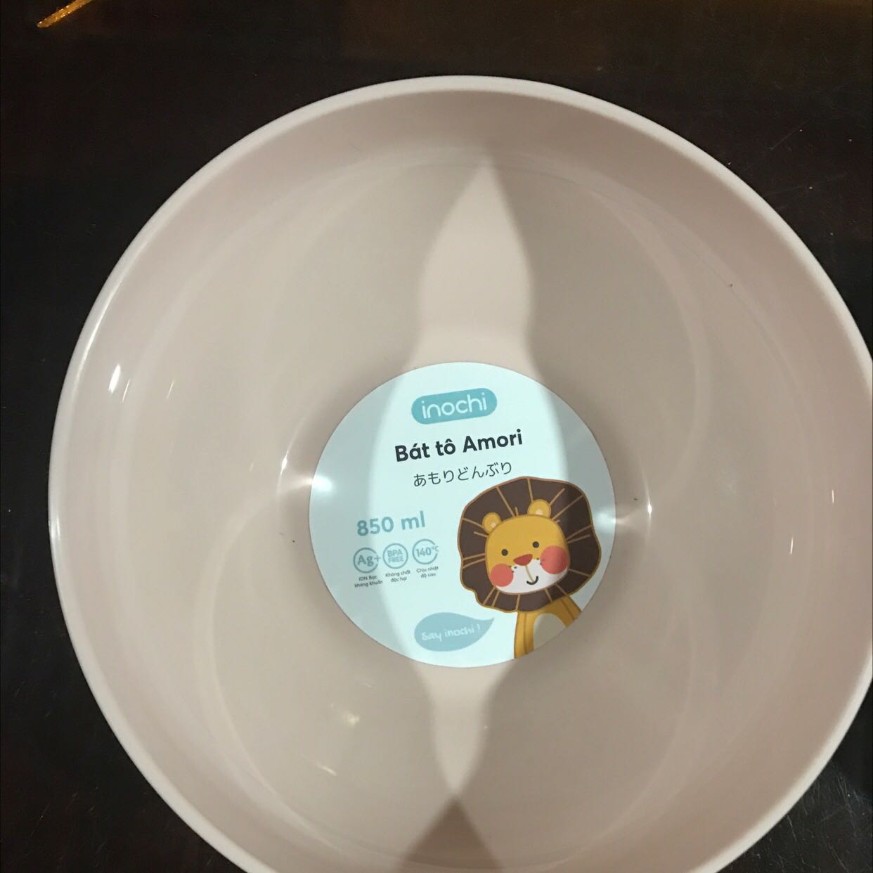 Đặt 20 cái, nhận được 10 bát màu hồng , 10 bát màu xanh,  màu nào cũng đẹp, bát chất lượng như quảng cáo.