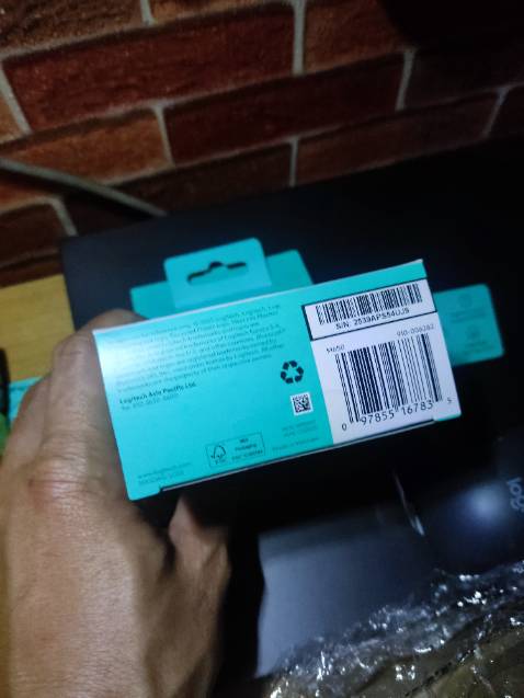 Sản phẩm bị lỗi không nhận tín hiều bằng đầu usb .Đổi trả 2 lần, lần này là lần thứ 3. Nếu sản phẩm bị lỗi nữa xin ko bao giờ mua hàng này nữa.