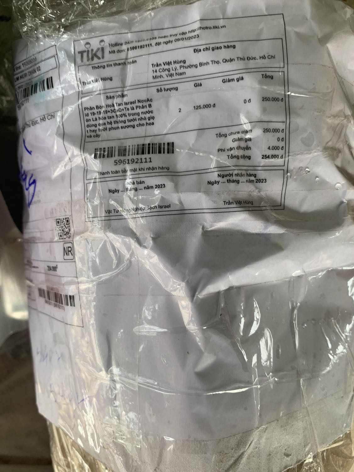 Mua 2gói=2kg nhưng giao hàng 1gói=1kg thu tiền 2gói=2kg là 254000vnd