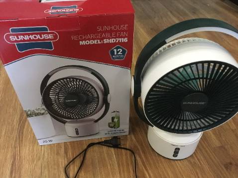 Quạt to để bàn siêu mát, đèn sáng