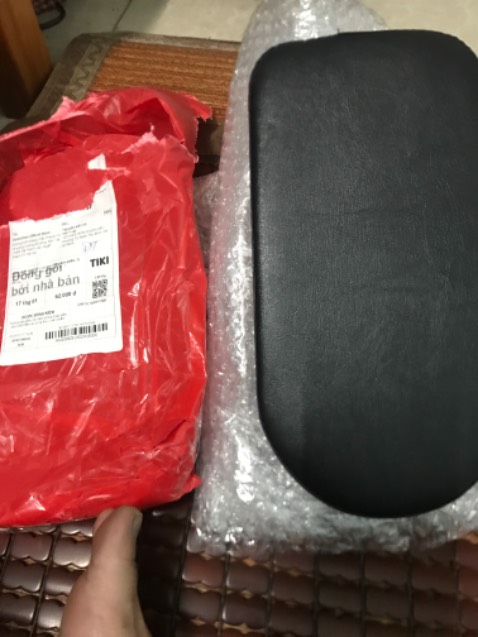 shop rất chu đáo, tận tình với khách hàng trẻn cả tuyệt bơi.