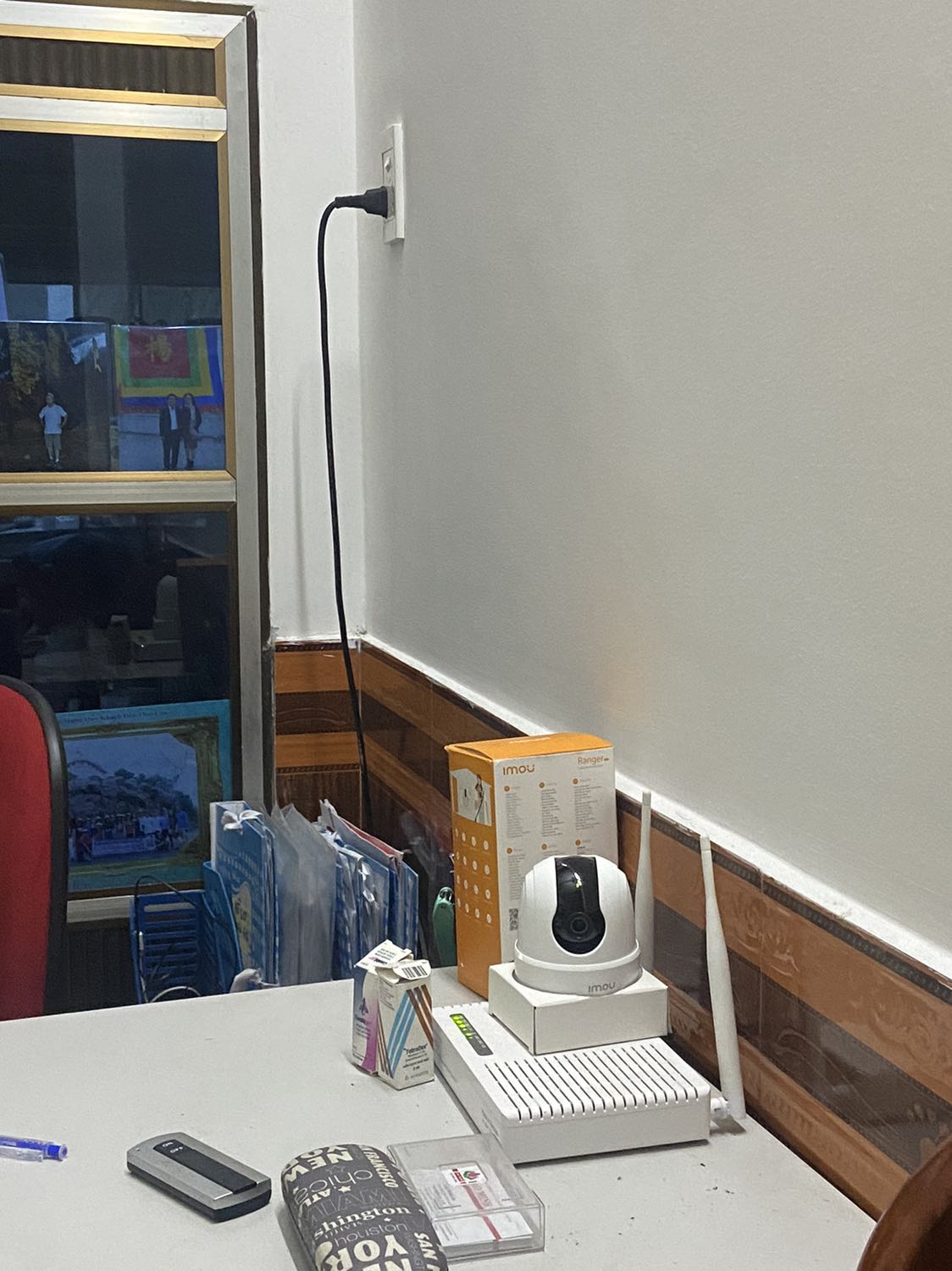 Sản phẩm đóng gói cẩn thận, lần đầu tiên dùng cảm thấy dễ sử dụng. Hình ảnh rõ nét. Ổn định