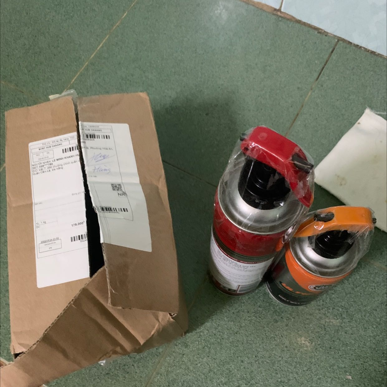 Thiếu bàn chải rồi shop ơi