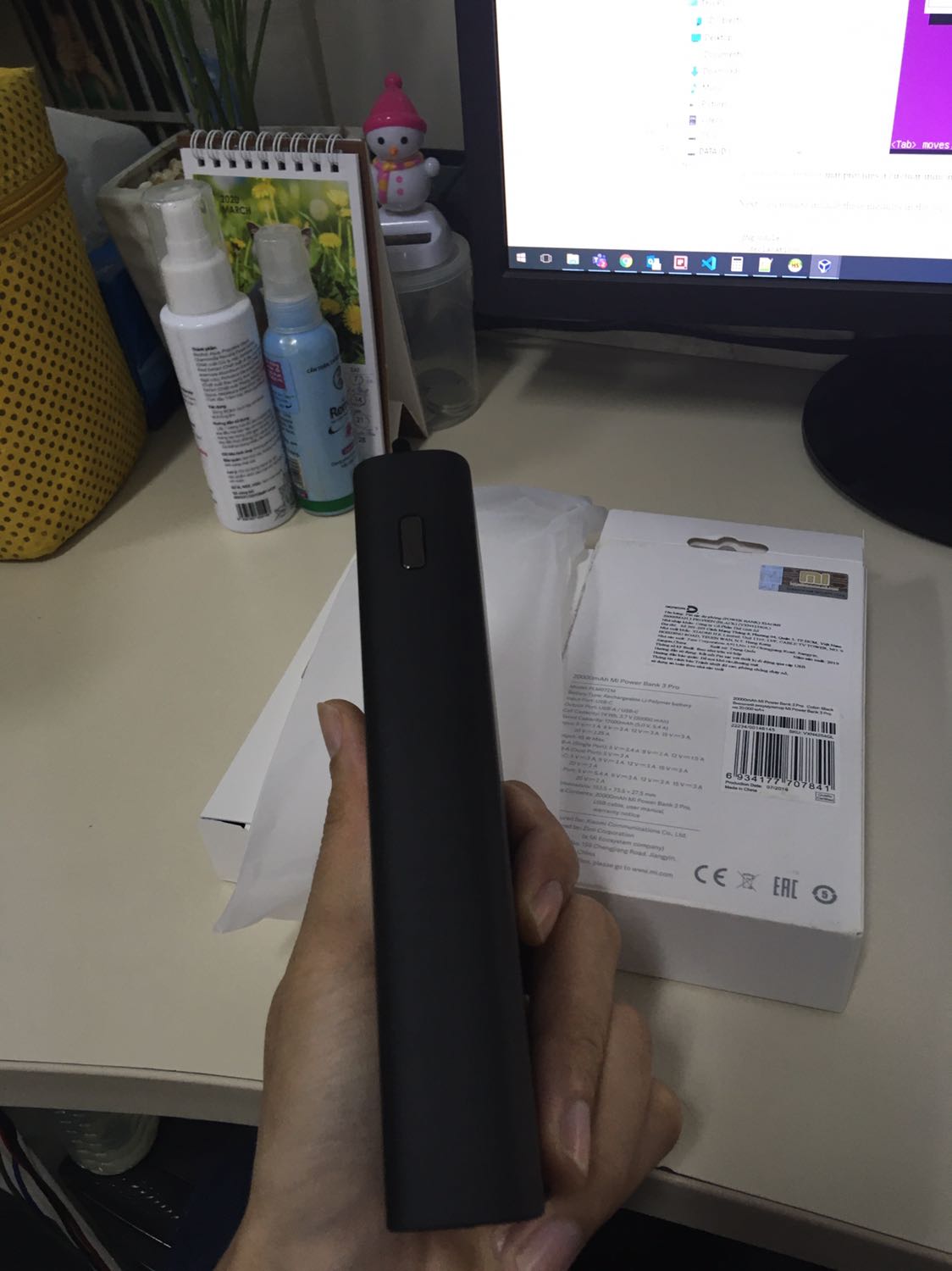 Chưa *** sạc cho laptop nhưng nhìn chung ổn. Gọn, đẹp