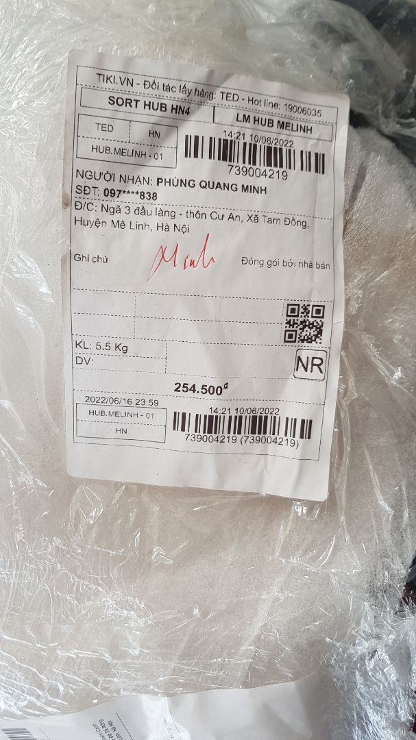 giao hàng đúng mẫu mã, shop khá có tâm nên gửi theo cái li vô. theo mình shop nên gửi theo cái lục giác bằng sắt bẹt mỏng để vặn vít vô cho dễ thay thế cái li vô kia thì hơn. Thanks shop giao hàng đúng mẫu mã, shop khá có tâm nên gửi theo cái li vô. theo mình shop nên gửi theo cái lục giác bằng sắt bẹt mỏng để vặn vít vô cho dễ thay thế cái li vô kia thì hơn. Thanks shop