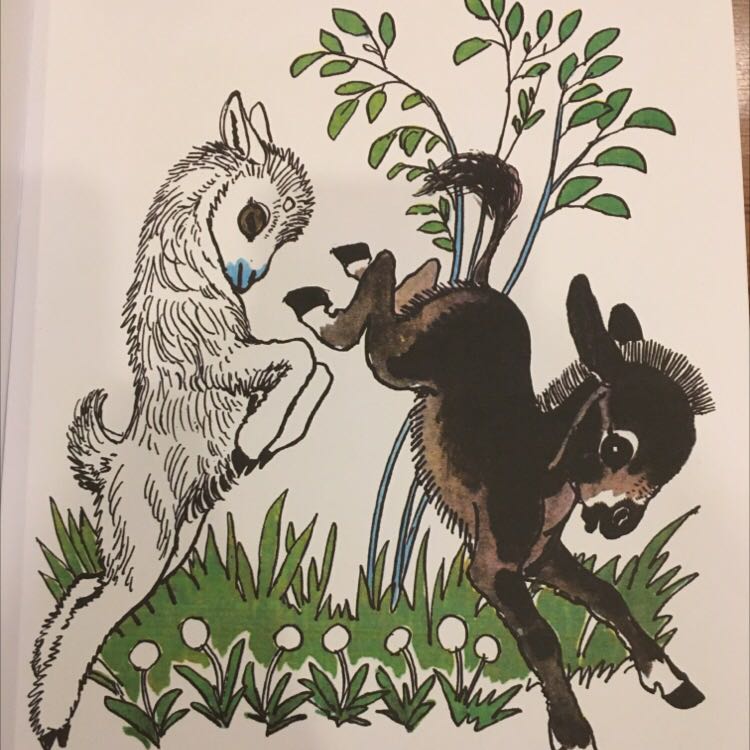 Sách đẹp ở chất giấy cũng như hình minh hoạ. Nội dung thì khá gần gũi với trẻ con.