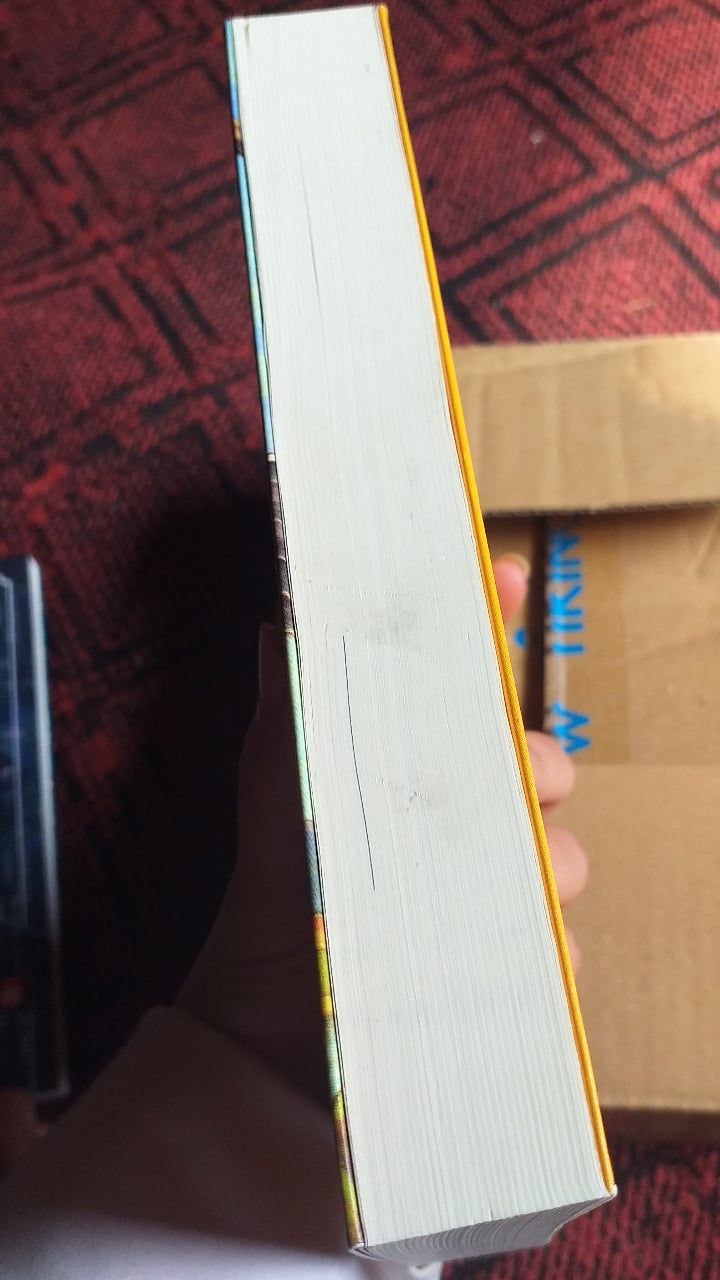 Ship nhanh hơn dự kiến 1 ngày. Sách rất đẹp, tuy nhiên có cong bìa và bẩn một chút. Chưa đọc nội dung nhưng đã nghe review tốt nên rất hy vọng ❤. Cảm ơn tiki