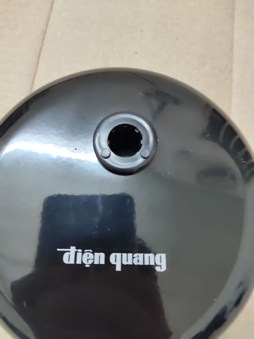 Về phần tiki thì chắc không có gì để nói nữa , luôn làm mình hài lòng . Sản phẩm được giao trước dự kiến , đóng gói cẩn thận . Phần đèn thì rất ok không có gì phải phàn nàn .