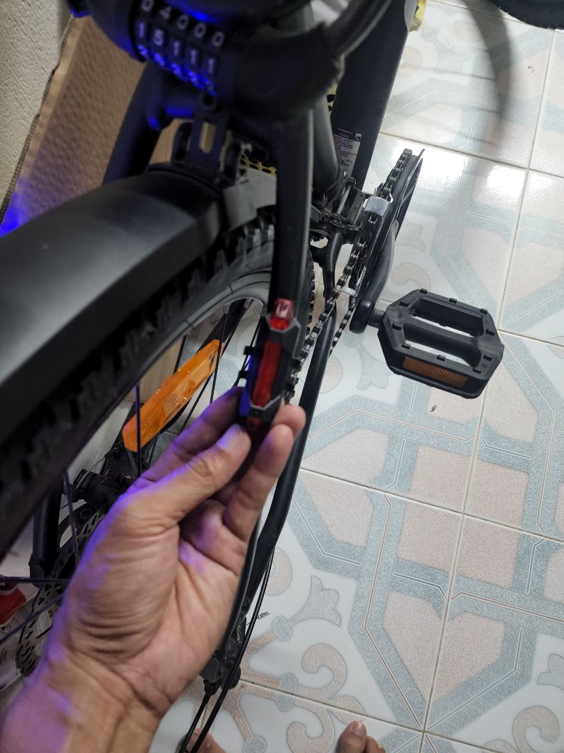 2 bộ đều hỏng đèn đỏ nhé shop