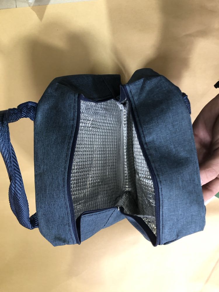 Mình nhận đc hàng r, sp y như quảng luôn ưng hết cả mình 
Đựng hộp cơm mà mang đi từ sáng đến trưa mang ra ăn vẫn còn ấm ưng ý lắm đấy nhó 😘
Tiki giao hàng thì siêu nhanh mới sáng htrc đặt hsau đã nhận đc hàng r. Đã v a ship còn nhiệt tình hỏi thăm cả sức khoẻ nhà mình chứ 🤣
Nhắn tin cho shop để hỏi về sp thì sp tư vấn quá nhiệt tình, nên mua nha cả nhà 🥳