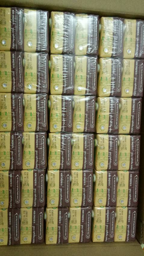 Sữa vị rất dễ uống và ngon, mê ngay từ lần uống đầu tiên 😘😘😘 shipper giao hàng thân thiện và ship nhanh, đặt từ 2h chiều mà 4h đã có hàng . 10 điểm cho tiki