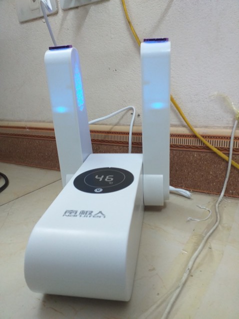 đã dùng và *** thử mới đánh giá, máy sấy dùng okala, có 1 nút nguồn để bật, ko có hẹn giờ tuy vậy nhưng vẫn ổn, cảm ơn shop tư vấn nhiệt tình, nên mua nha mn