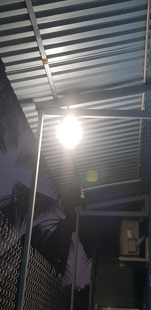 2 công tắc hoạt động có 1 thôi 2 công tắc hoạt động có 1 thôi