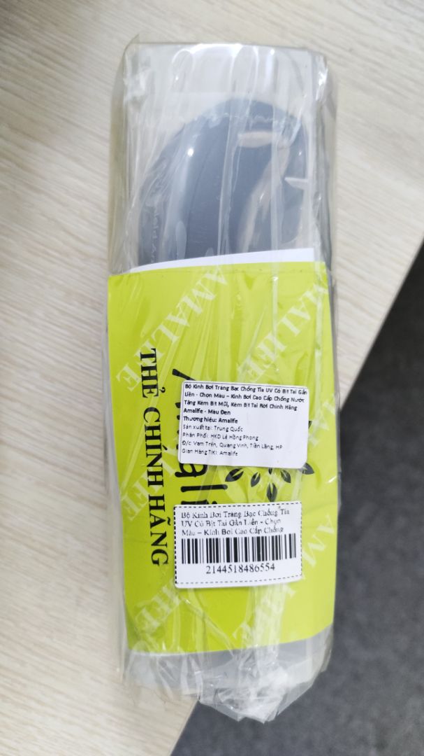 tiki giao nhanh thật.1h đã giao.hàng đúng mô tả, so sánh thì thấy giá tốt.đổi astra khá hấp dẫn, nhiều phương thức thanh toán.chưa dùng chưa biết nhưng cảm quan hơi phức tạp, dùng đi biển ok chứ thường xuyên chắc chỉ nên dùng loại khác.