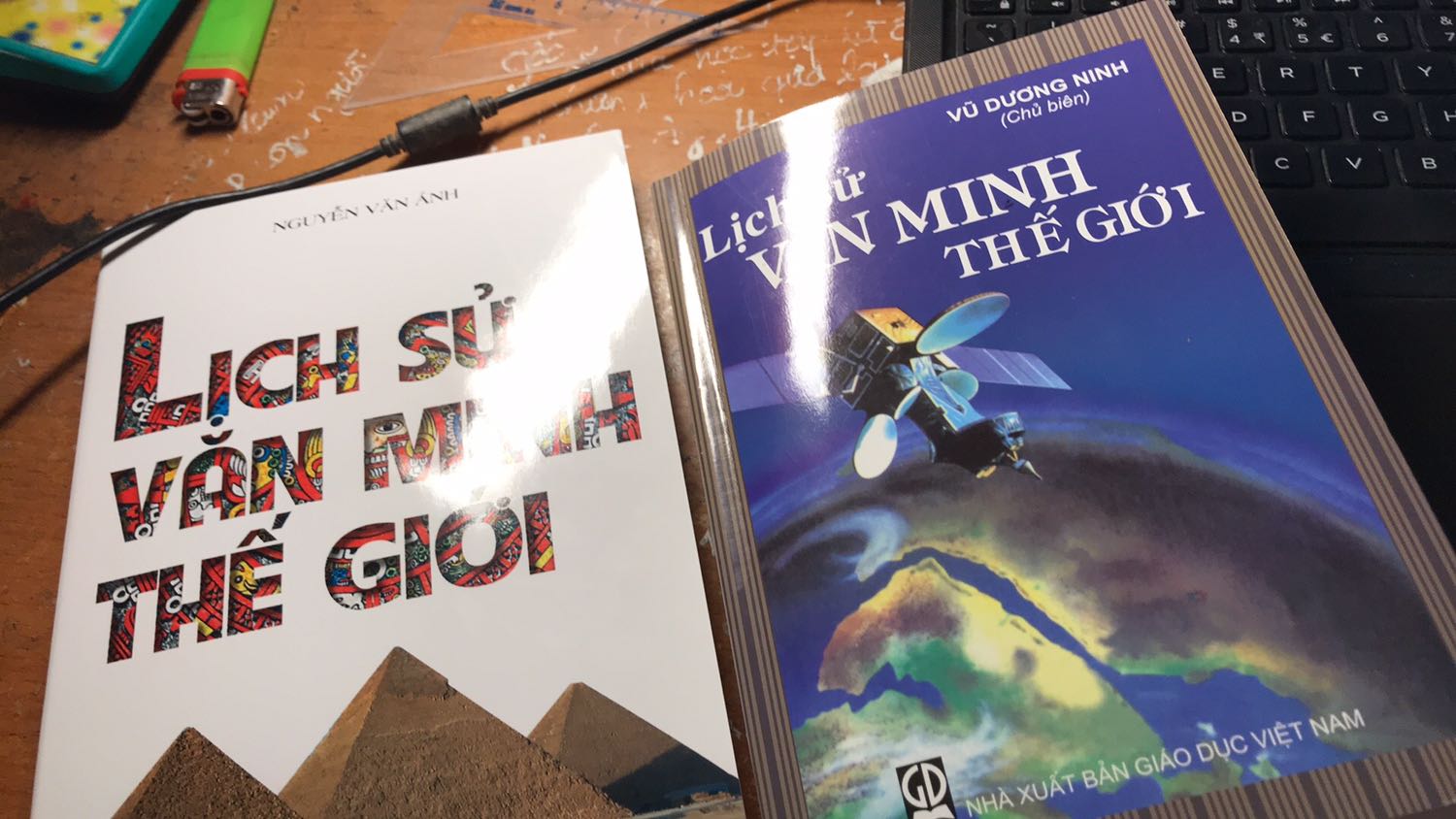 Sách đẹp, chữ rõ