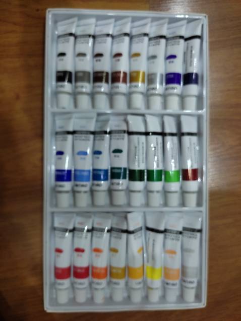 Bộ màu rất đẹp, 24 tuýp rất gọn gàng. Màu sắc rất tươi tắn. Giá Deli sau khi khuyến mại thường khá hợp lý. Cảm ơn Tiki! Bộ màu rất đẹp, 24 tuýp rất gọn gàng. Màu sắc rất tươi tắn. Giá Deli sau khi khuyến mại thường khá hợp lý. Cảm ơn Tiki!