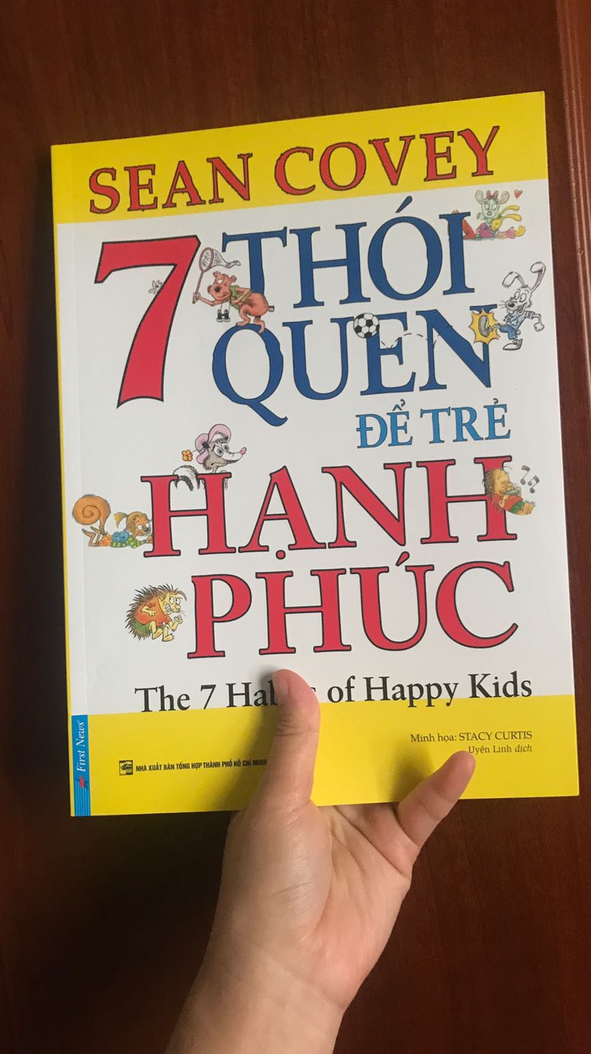 Ưng, màu đẹp. Mình mua sách ở tiki ít khi nào thất vọng lắm