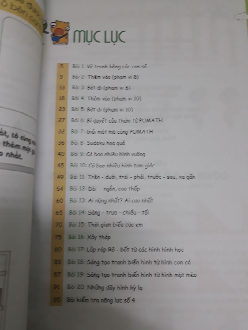sách giao nhanh, gói cẩn thận, nội dung đa dạng, phù hợp bé dưới 5 tuổi, giấy k đẹp, mỏng quá so với bé nhỏ, màu in cũng k sắc nét như các sách toán khác, tạm được, thích vietmath hơn.