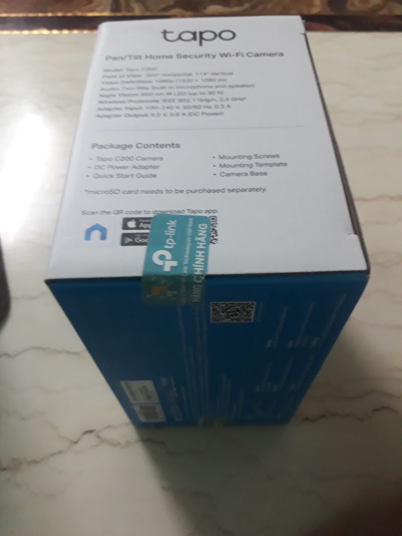 Nhà mình thì đang dùng camera của xiaomi, đợt này mua thêm quyết định chuyển sang dùng em này xem như thế nào. Mua hẳn 2 con.
Đánh giá ban đầu thì:
- Giao hàng nhanh, đặt 1 hôm sau là nhận được
- Đóng gói cẩn thận, có cả tem niêm phong bên ngoài của tiki
- Sản phẩm bên trong cũng còn mới nguyên hộp, có tem niêm phong luôn của nhà sản xuất
- Về chất lượng thì tạm thời thấy ổn, app dễ sử dụng vì hỗ trợ tiếng Việt. Còn độ bền thì chưa quánh giá được ngay. Phải dùng thêm 1 thời gian nữa đã. Tạm cho 4*.