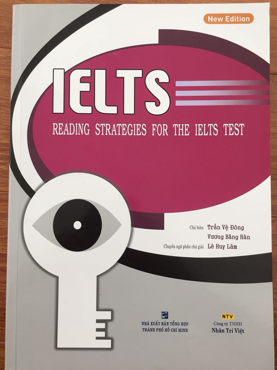 Sách giao nhanh đóng gói cẩn thận