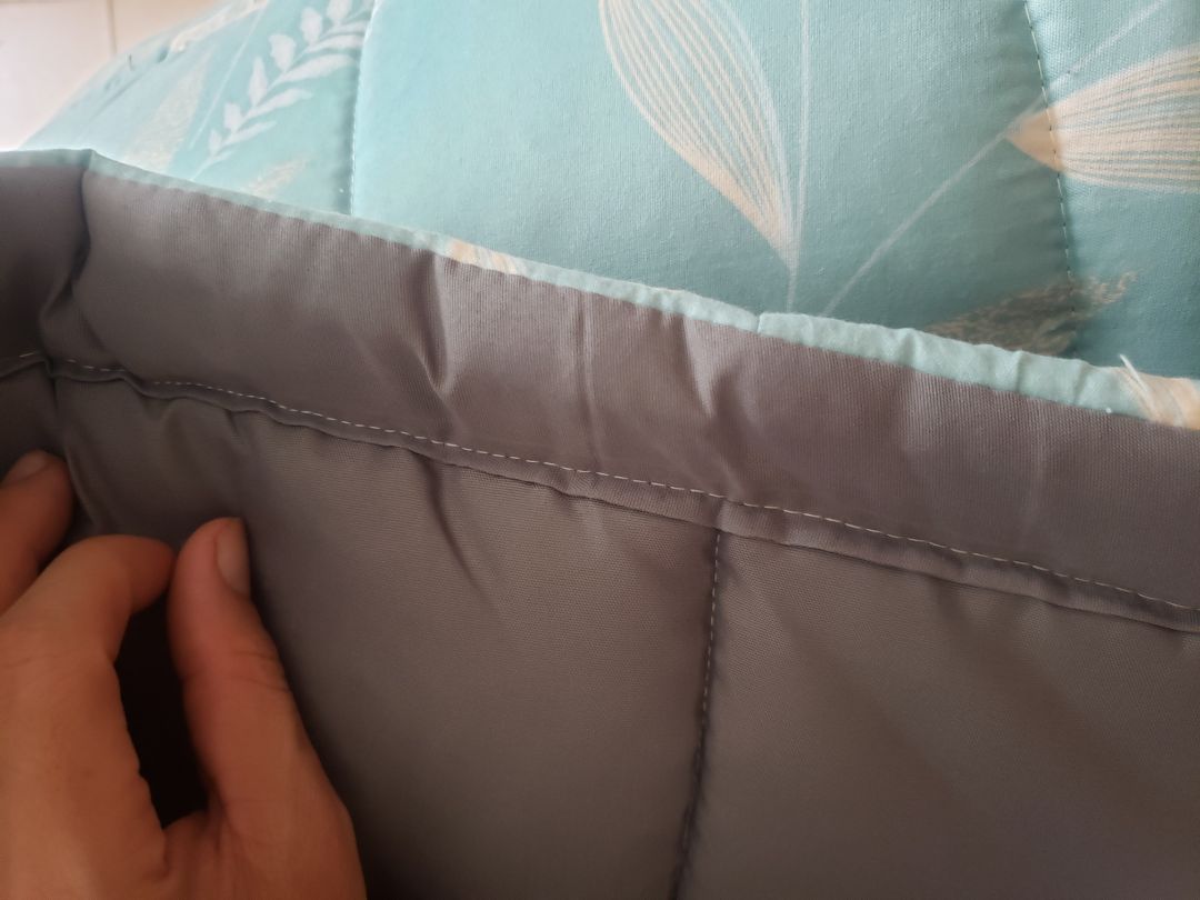 vải đẹp, chắc chắn, thích hợp cho dân văn phòng