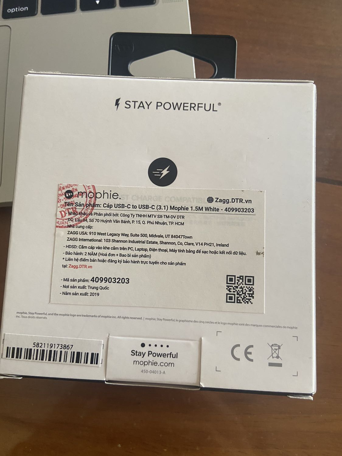 - Giao hàng rất nhanh
- Hàng chính hãng Mophie
=> Cực kì hài lòng