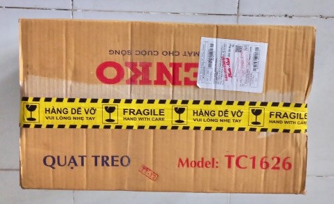 Xuất sắc Senko. Đã mua nhiều lần đủ loại quạt Senko. Quạt này chưa xài, chưa mở thùng. Xuất sắc Senko. Đã mua nhiều lần đủ loại quạt Senko. Quạt này chưa xài, chưa mở thùng.