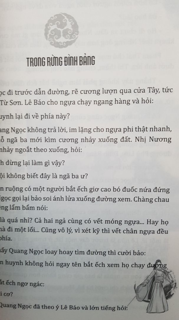 văn phong của tác giả Khải Hưng mượt mà, phân tích tâm lý Nhân vật tốt, bám vào lịch sử nhưng không quá khô khan. Nhân viên giao hàng thân thiện.