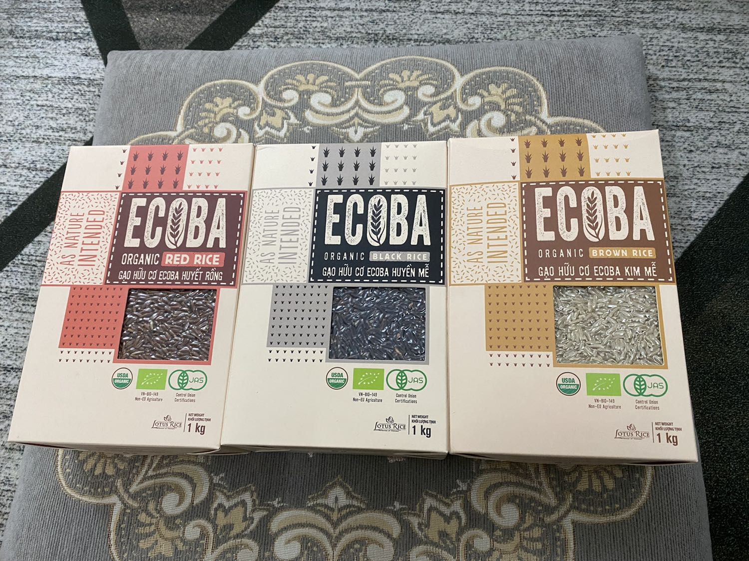 Chưa dùng thử nhưng thấy quy cách đóng gói, hút chân không, bao bì đẹp nên thấy khá có thiện cảm! Đọc review thấy các bạn khen ngon nên cũng mua về ăn cho healthy 😂