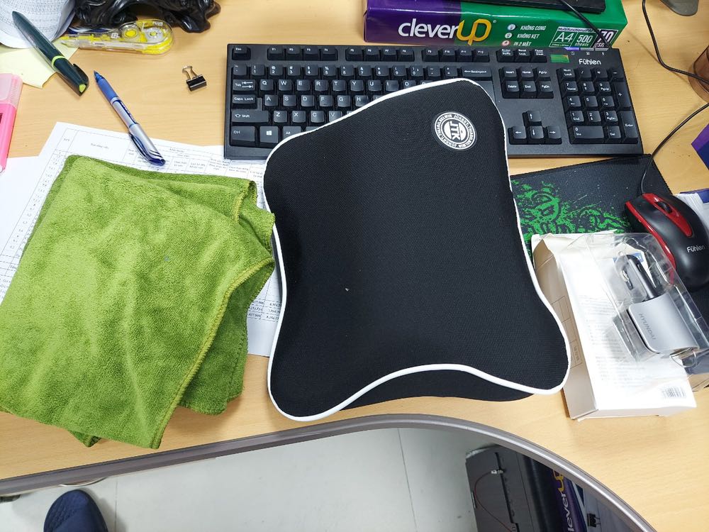 Đặt 2 chiếc nhưng giao 1 chiếc